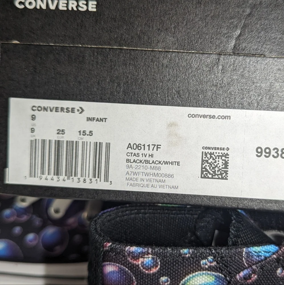 Converse Chuck Taylor All Star High Top Sneakers With Bubble Print Size 9 infant